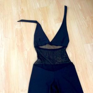 Long tie around the neck jumpsuit